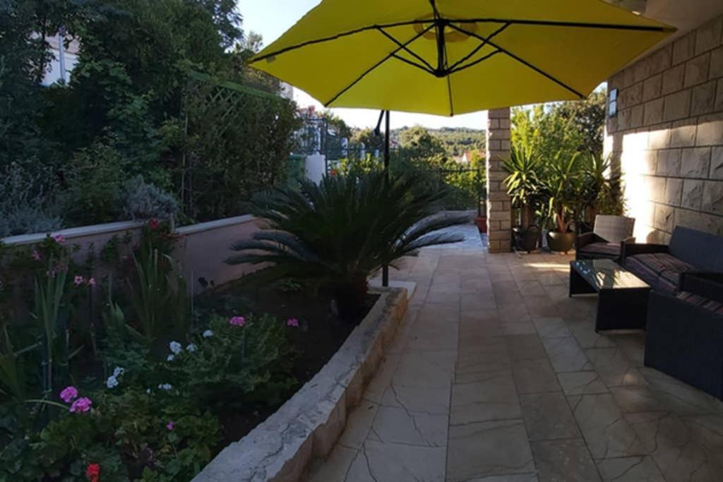 Apartment Brandel * Croatia * Brac * Selca * Puntinak المظهر الخارجي الصورة