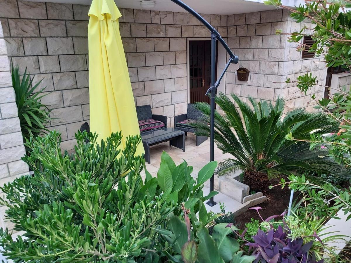 Apartment Brandel * Croatia * Brac * Selca * Puntinak المظهر الخارجي الصورة